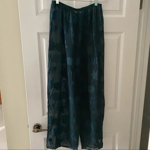 Victoria’s Secret Pajamas Green Medium - Picture 6 of 8